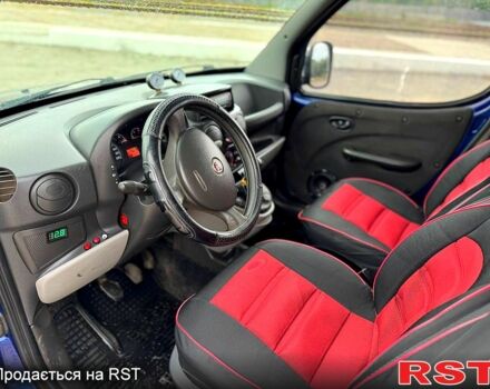 Синий Фиат Добло, объемом двигателя 1.9 л и пробегом 300 тыс. км за 4850 $, фото 6 на Automoto.ua