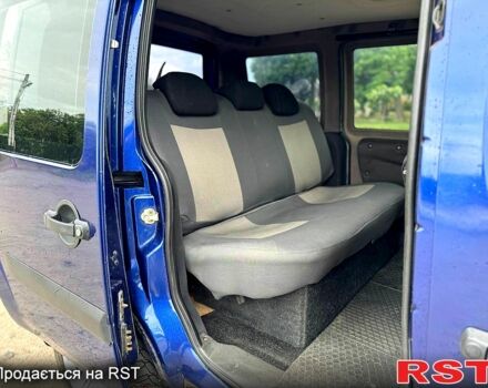 Синий Фиат Добло, объемом двигателя 1.9 л и пробегом 300 тыс. км за 4850 $, фото 7 на Automoto.ua