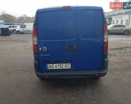 Синий Фиат Добло, объемом двигателя 1.37 л и пробегом 282 тыс. км за 3600 $, фото 2 на Automoto.ua