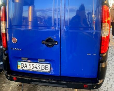 Синий Фиат Добло, объемом двигателя 1.2 л и пробегом 400 тыс. км за 3200 $, фото 3 на Automoto.ua