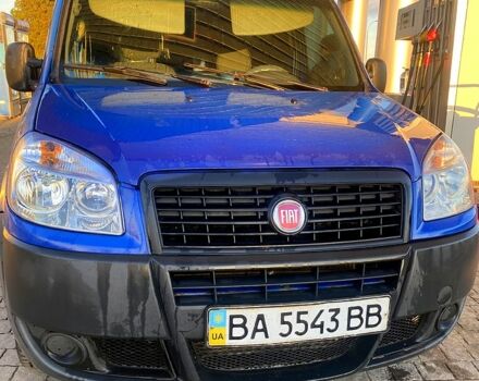 Синий Фиат Добло, объемом двигателя 1.2 л и пробегом 400 тыс. км за 3200 $, фото 6 на Automoto.ua