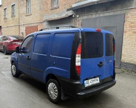 Синий Фиат Добло, объемом двигателя 1.2 л и пробегом 200 тыс. км за 2350 $, фото 9 на Automoto.ua