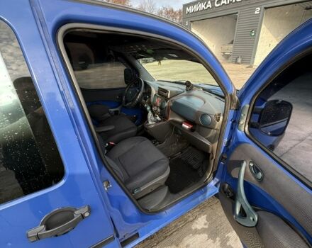 Синий Фиат Добло, объемом двигателя 1.9 л и пробегом 400 тыс. км за 2800 $, фото 3 на Automoto.ua