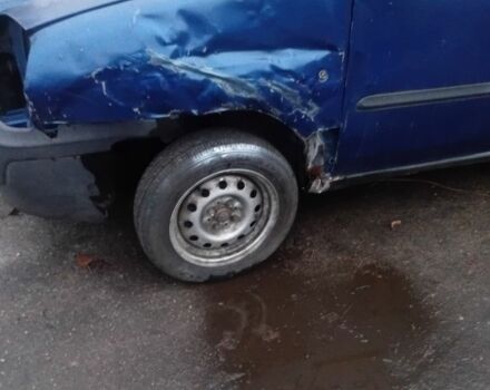 Синий Фиат Добло, объемом двигателя 1.9 л и пробегом 240 тыс. км за 1450 $, фото 3 на Automoto.ua