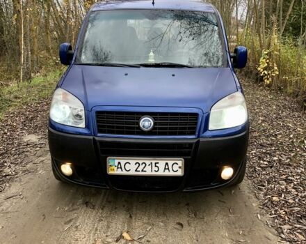 Синий Фиат Добло, объемом двигателя 1.3 л и пробегом 200 тыс. км за 4100 $, фото 2 на Automoto.ua