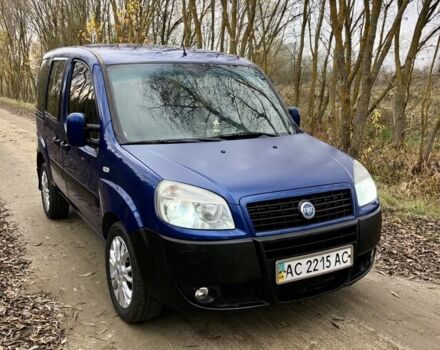 Синий Фиат Добло, объемом двигателя 1.3 л и пробегом 200 тыс. км за 4100 $, фото 3 на Automoto.ua