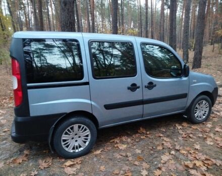 Синий Фиат Добло, объемом двигателя 1.4 л и пробегом 240 тыс. км за 5200 $, фото 6 на Automoto.ua