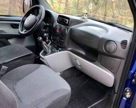 Синий Фиат Добло, объемом двигателя 1.3 л и пробегом 200 тыс. км за 4100 $, фото 12 на Automoto.ua