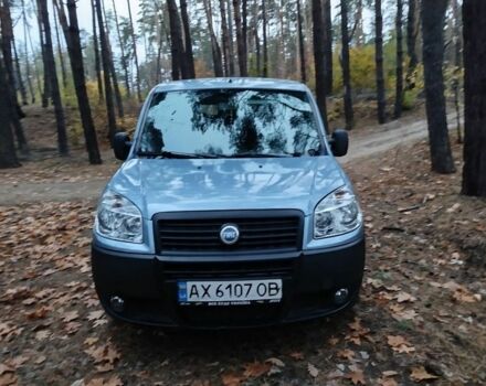 Синий Фиат Добло, объемом двигателя 1.4 л и пробегом 240 тыс. км за 5200 $, фото 2 на Automoto.ua