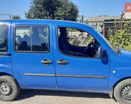 Синий Фиат Добло, объемом двигателя 1.2 л и пробегом 190 тыс. км за 4000 $, фото 5 на Automoto.ua