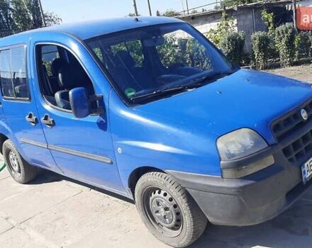Синий Фиат Добло, объемом двигателя 1.2 л и пробегом 190 тыс. км за 4000 $, фото 3 на Automoto.ua