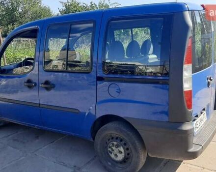 Синий Фиат Добло, объемом двигателя 1.2 л и пробегом 190 тыс. км за 4000 $, фото 7 на Automoto.ua