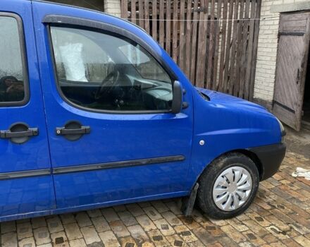 Синий Фиат Добло, объемом двигателя 1.9 л и пробегом 330 тыс. км за 2200 $, фото 3 на Automoto.ua
