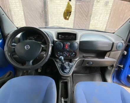Синий Фиат Добло, объемом двигателя 1.9 л и пробегом 330 тыс. км за 2200 $, фото 14 на Automoto.ua