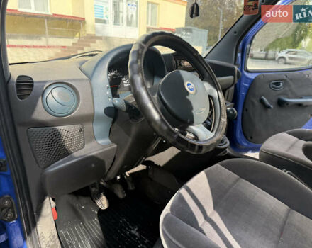 Синий Фиат Добло, объемом двигателя 1.9 л и пробегом 298 тыс. км за 3600 $, фото 23 на Automoto.ua