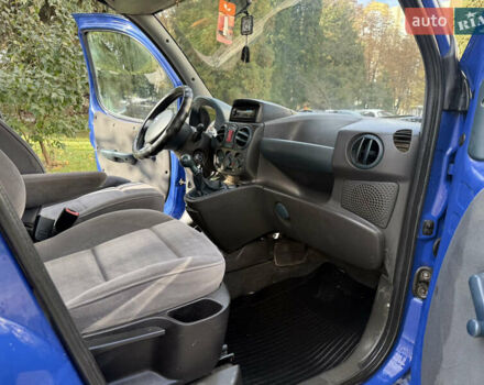 Синий Фиат Добло, объемом двигателя 1.9 л и пробегом 298 тыс. км за 3600 $, фото 14 на Automoto.ua