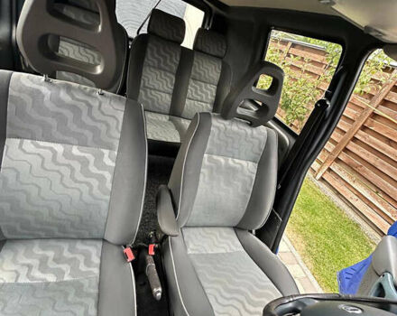 Синий Фиат Добло, объемом двигателя 1.6 л и пробегом 203 тыс. км за 3800 $, фото 12 на Automoto.ua