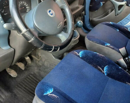 Синий Фиат Добло, объемом двигателя 1.9 л и пробегом 251 тыс. км за 3500 $, фото 6 на Automoto.ua