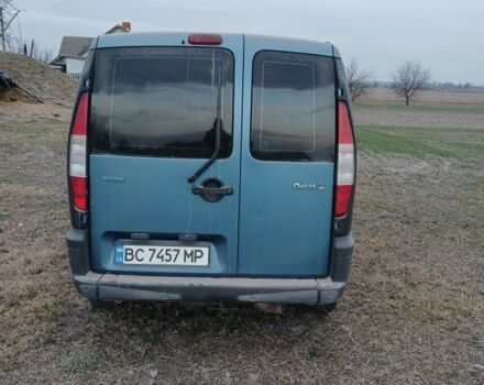Синий Фиат Добло, объемом двигателя 1.9 л и пробегом 357 тыс. км за 3300 $, фото 6 на Automoto.ua