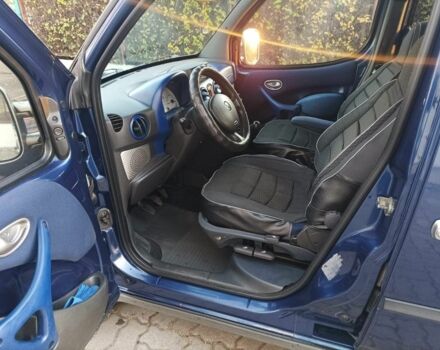 Синий Фиат Добло, объемом двигателя 0 л и пробегом 270 тыс. км за 3600 $, фото 4 на Automoto.ua
