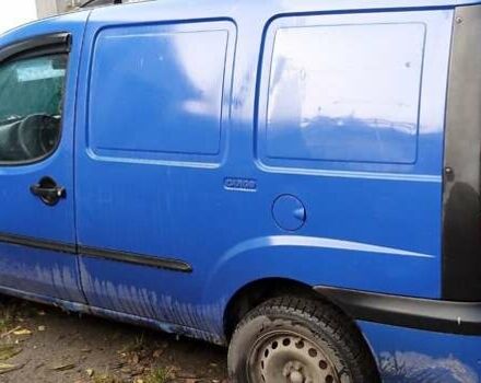 Синий Фиат Добло, объемом двигателя 1.6 л и пробегом 250 тыс. км за 2200 $, фото 1 на Automoto.ua