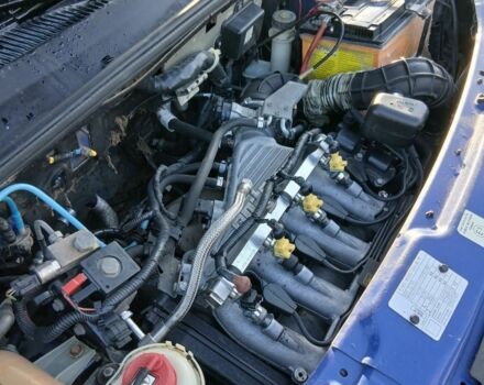 Синий Фиат Добло, объемом двигателя 1.6 л и пробегом 290 тыс. км за 3500 $, фото 3 на Automoto.ua