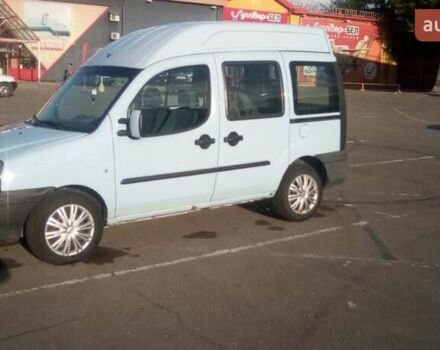 Синий Фиат Добло, объемом двигателя 1.6 л и пробегом 320 тыс. км за 3000 $, фото 2 на Automoto.ua