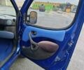 Синий Фиат Добло, объемом двигателя 1.6 л и пробегом 297 тыс. км за 4200 $, фото 4 на Automoto.ua