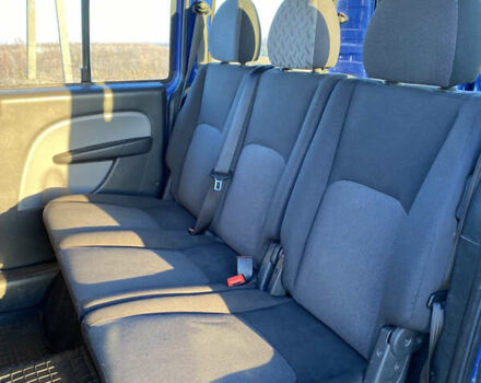 Синий Фиат Добло, объемом двигателя 1.6 л и пробегом 236 тыс. км за 4000 $, фото 8 на Automoto.ua