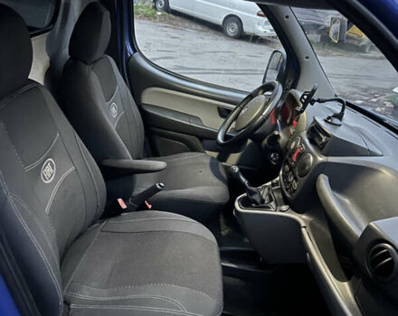 Синий Фиат Добло, объемом двигателя 1.3 л и пробегом 229 тыс. км за 4300 $, фото 10 на Automoto.ua