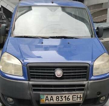 Синий Фиат Добло, объемом двигателя 1.4 л и пробегом 260 тыс. км за 3500 $, фото 3 на Automoto.ua
