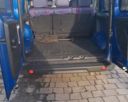 Синий Фиат Добло, объемом двигателя 1.91 л и пробегом 170 тыс. км за 4800 $, фото 4 на Automoto.ua