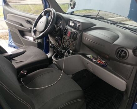 Синий Фиат Добло, объемом двигателя 1.9 л и пробегом 255 тыс. км за 5700 $, фото 8 на Automoto.ua