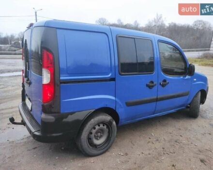 Синий Фиат Добло, объемом двигателя 1.9 л и пробегом 228 тыс. км за 3500 $, фото 4 на Automoto.ua
