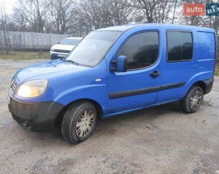 Синий Фиат Добло, объемом двигателя 1.9 л и пробегом 228 тыс. км за 3500 $, фото 7 на Automoto.ua