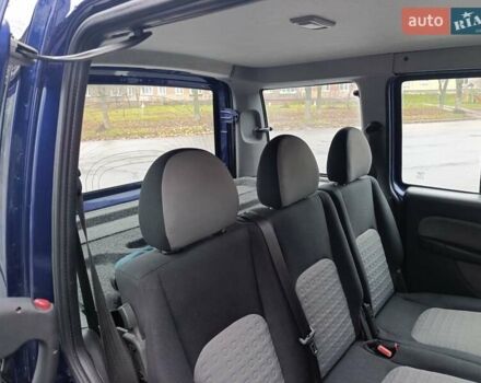 Синий Фиат Добло, объемом двигателя 1.91 л и пробегом 281 тыс. км за 5500 $, фото 7 на Automoto.ua