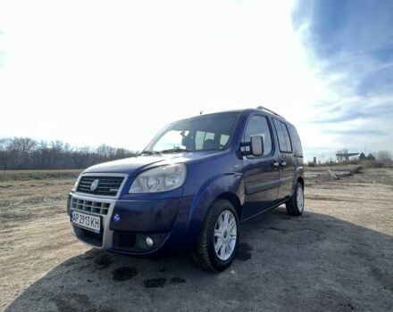 Синий Фиат Добло, объемом двигателя 1.2 л и пробегом 264 тыс. км за 5000 $, фото 1 на Automoto.ua