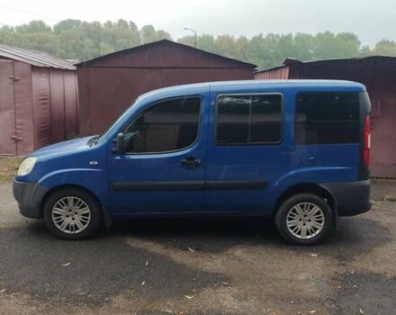 Синий Фиат Добло, объемом двигателя 1.4 л и пробегом 350 тыс. км за 3600 $, фото 8 на Automoto.ua