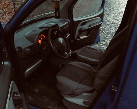 Синий Фиат Добло, объемом двигателя 1.25 л и пробегом 380 тыс. км за 5300 $, фото 8 на Automoto.ua