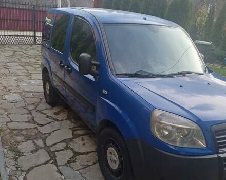 Синий Фиат Добло, объемом двигателя 1.25 л и пробегом 400 тыс. км за 4500 $, фото 3 на Automoto.ua