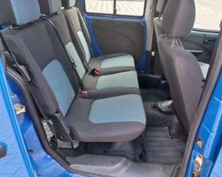 Синий Фиат Добло, объемом двигателя 0 л и пробегом 275 тыс. км за 6609 $, фото 2 на Automoto.ua