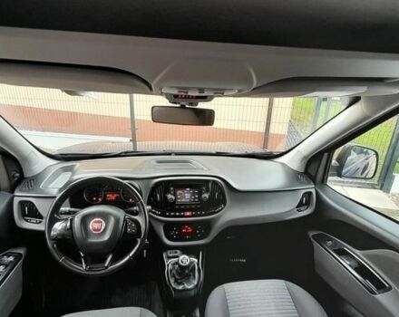 Синий Фиат Добло, объемом двигателя 1.6 л и пробегом 150 тыс. км за 9100 $, фото 6 на Automoto.ua