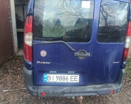 Синий Фиат Добло, объемом двигателя 1.9 л и пробегом 300 тыс. км за 3472 $, фото 2 на Automoto.ua