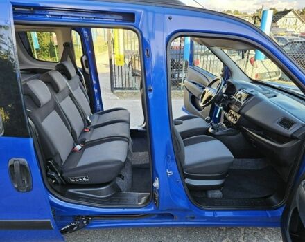 Синий Фиат Добло, объемом двигателя 1.4 л и пробегом 145 тыс. км за 7100 $, фото 9 на Automoto.ua
