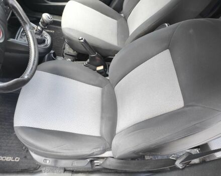 Синий Фиат Добло, объемом двигателя 2 л и пробегом 180 тыс. км за 5500 $, фото 9 на Automoto.ua