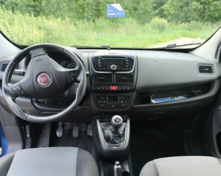 Синий Фиат Добло, объемом двигателя 2 л и пробегом 180 тыс. км за 5500 $, фото 11 на Automoto.ua