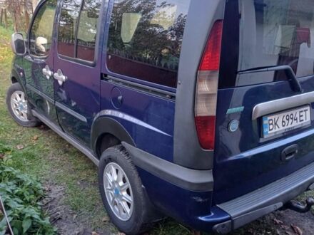 Синий Фиат Добло, объемом двигателя 0 л и пробегом 286 тыс. км за 3100 $, фото 1 на Automoto.ua