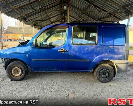 Синий Фиат Добло, объемом двигателя 1.9 л и пробегом 300 тыс. км за 1000 $, фото 1 на Automoto.ua