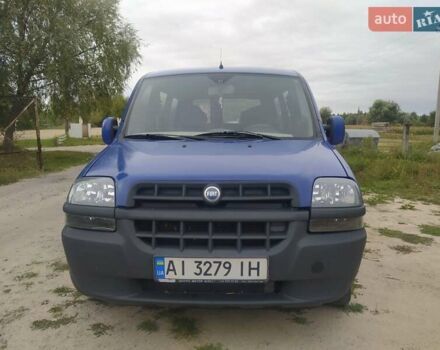 Синий Фиат Добло, объемом двигателя 1.6 л и пробегом 346 тыс. км за 3400 $, фото 1 на Automoto.ua
