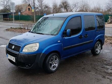 Синій Фіат Добло, об'ємом двигуна 1.37 л та пробігом 275 тис. км за 2850 $, фото 1 на Automoto.ua